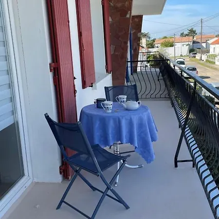 Lejlighed Familial A 50m De La - 2 Chambres, Balcon, Animaux Acceptes, Parking Privatif - Fr-1-540-291